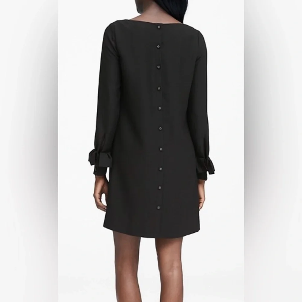 Banana Republic Ruffle-Cuff Button- Back Dress - Size 2P - Picture 3 of 14